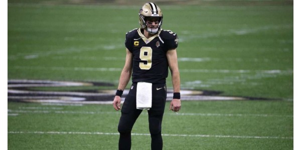 New Orleans Saints on velkaa Drew Breesille myös Super Bowl Champions Cupin